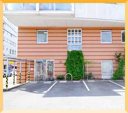 車・電車どちらでも通院しやすい